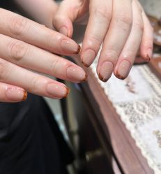 -Lucky girl建构养甲·中式翘睫专业店