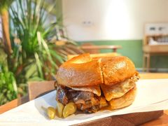 -Catch Bagel(芳草地店)