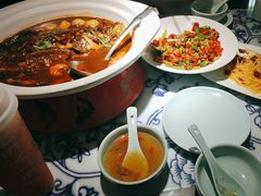 -卢大鲜鱼头捞饭(美利广场店)
