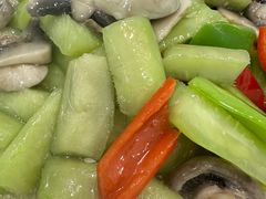 -臻品汇-镇江菜-河豚(大润发店)