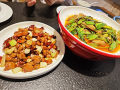 -万重锦·人文川菜馆(骡马市店)