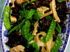 -郭巨人农家食堂(南部商务区店)