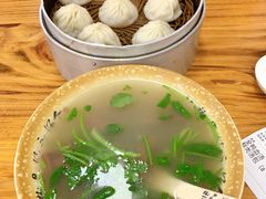 -文武汤包馆(辉河店)