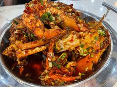 -凤凰路何眼镜香辣蟹(花果园店)