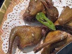 盐焗乳鸽-金山记靓鸡专门店·中山菜