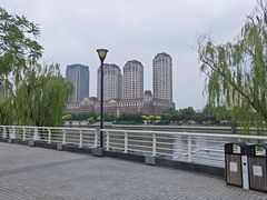 -世纪钟