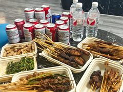 -何师烧烤Pro ·江湖川菜·小龙虾·精酿(太古里旗舰店)