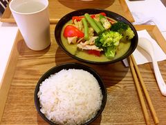 绿咖喱鸡肉饭-GOGO Plate(成都太古里店)