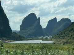 -钟山水墨田园