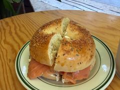 -Bagel Camp爵士贝果店