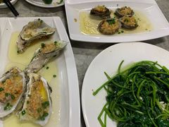 -四川小胡子海鲜(丁村万人海鲜广场店)