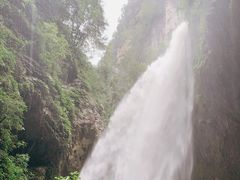 -龙水峡地缝景区