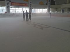 -冠军冰场CHAMPION RINK(百联又一城店)
