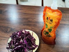-壹阁胡羊焖饼(特色小吃街店)