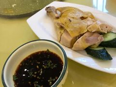 -侬佳蒸菜馆(听潮店)
