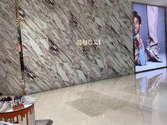 -Gucci(青岛海信广场店)