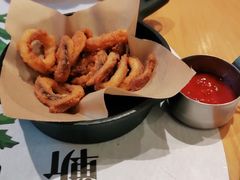 -必胜客(WOW昙华林店)