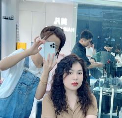 -MOVAN  HAIR莫凡匠人发型屋