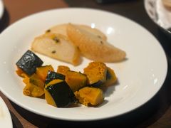 -食间牛排(重庆路万达店)