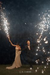 -第一夫人婚纱摄影(南京店)