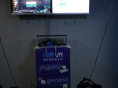 -VR 间客漫·PS电玩·虚拟现实包间游戏电竞(街道口店)