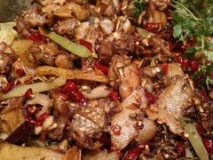 干锅牛蛙-蛙蛙叫干锅年代(簋街总店)