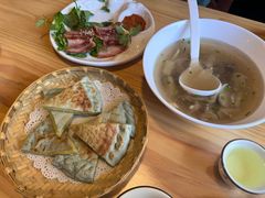 -小厨子私房菜·云南美食店