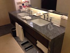 -舟山希尔顿酒店