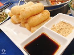-马路边边串串香形象店(磐石路店)