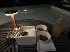 -瑰丽酒店·海吧·天际下午茶·现场DJ·天台酒吧