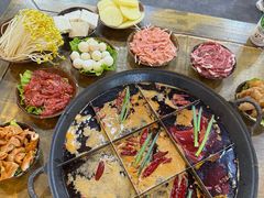 -正南齊北重庆老火锅(光华村直营店)