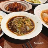 忙碌工作后的放松一餐