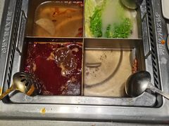 -海底捞火锅(泰安爱琴海店)