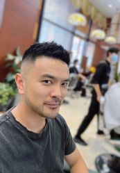 -尼特斯男士发型馆