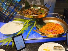 -亚龙湾希尔顿自助餐厅·海鲜·烧烤·沙滩BBQ·现场乐队