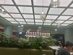 -上海虹桥祥源希尔顿酒店