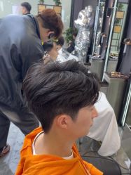 -藤野造型烫染·漂发