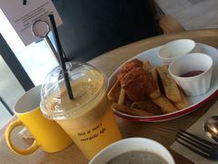 -HELLO 27 意面·沙拉·帕尼尼