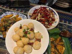 -蜗牛小馆醉乡民谣云南菜(惠新西里店)