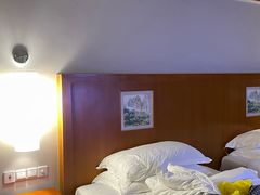 -张家界京武铂尔曼酒店
