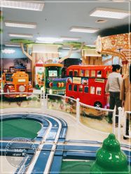 -莫莉幻想儿童乐园(哈尔滨王府井店)