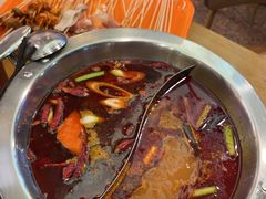 -黔哆哆地摊酸汤火锅(清湖店)