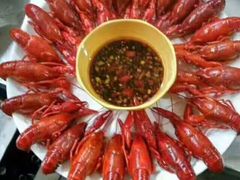 -巴厘龙虾·榜首油焖大虾(音乐学院·沿江酒馆店)