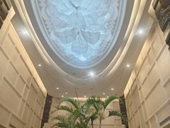 -麓湖国际水疗