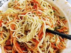 -牛一嘴·兰州牛肉面·大盘鸡(财富中心店)