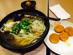 -鑫花溪牛肉米粉(文星广场店)