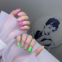 -MONICA BOX美甲美睫