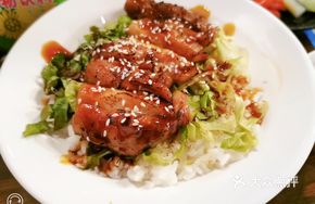 Chicken Cutlet with Small Shrimp Rice