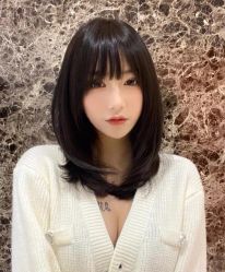 -时尚殿堂明星门店