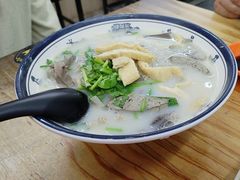 -鸭小妹鸭血粉丝(老门东店)